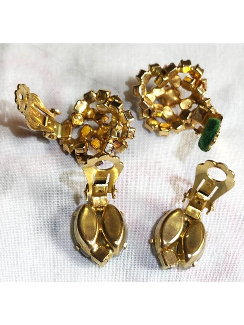 Vintage Clip-On Earrings Set With Rhinestones Faux Turquoise & Glass Designs - L - Picture 3 of 6